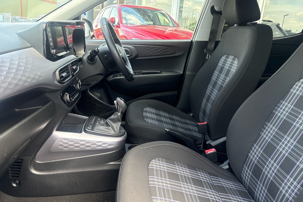 Hyundai I10 Premium EN25NNH Black #6