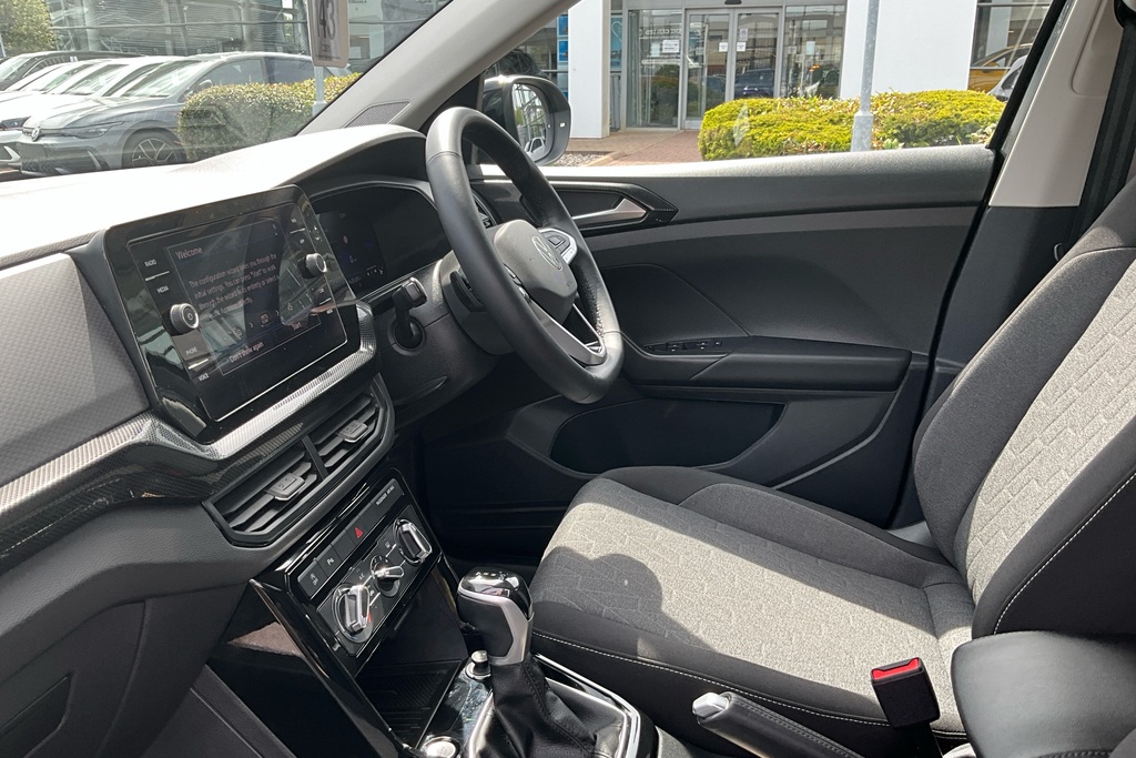 Volkswagen T-Cross 1.0 Tsi 115 Match Dsg GD25BZG Black #2
