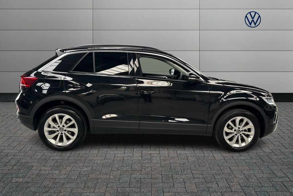 Volkswagen T-Roc 1.5 Tsi Match Dsg GF75ETY Black #4