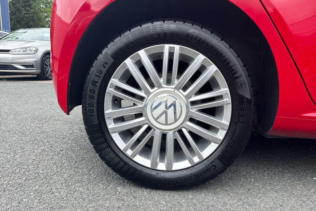 Volkswagen Up 1.0 65Ps Up BJ70VOB Red #5