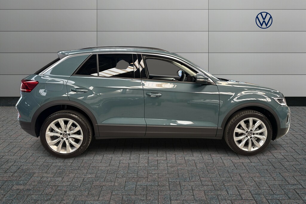 Volkswagen T-Roc 1.5 Tsi Match Dsg BP75ZWG Blue #4
