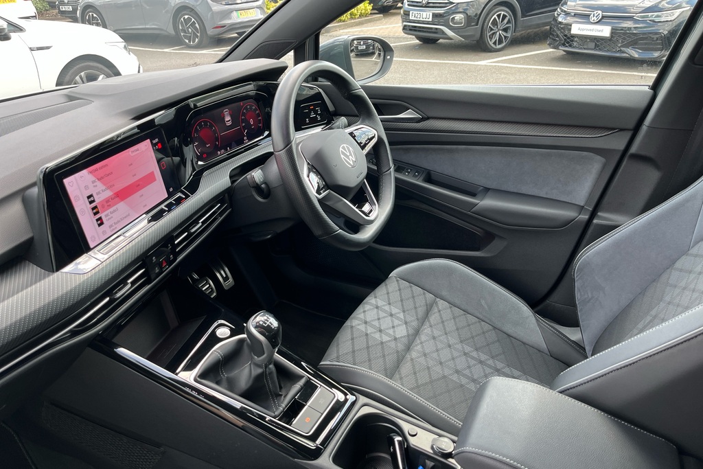 Volkswagen Golf 1.5 Tsi 150 R-line DU24AHV Grey #2