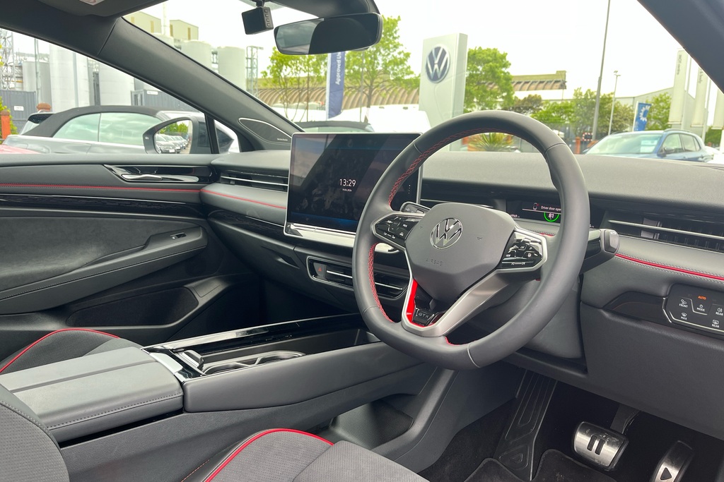 Volkswagen ID.7 250Kw 4Motion Gtx Plus 86Kwh PJ75XKZ Black #6