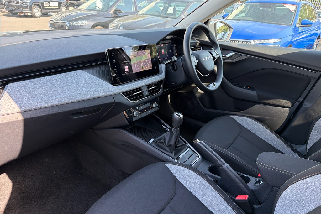 Skoda Kamiq 1.0 Tsi 95 Se Edition GL25XHT Silver #2