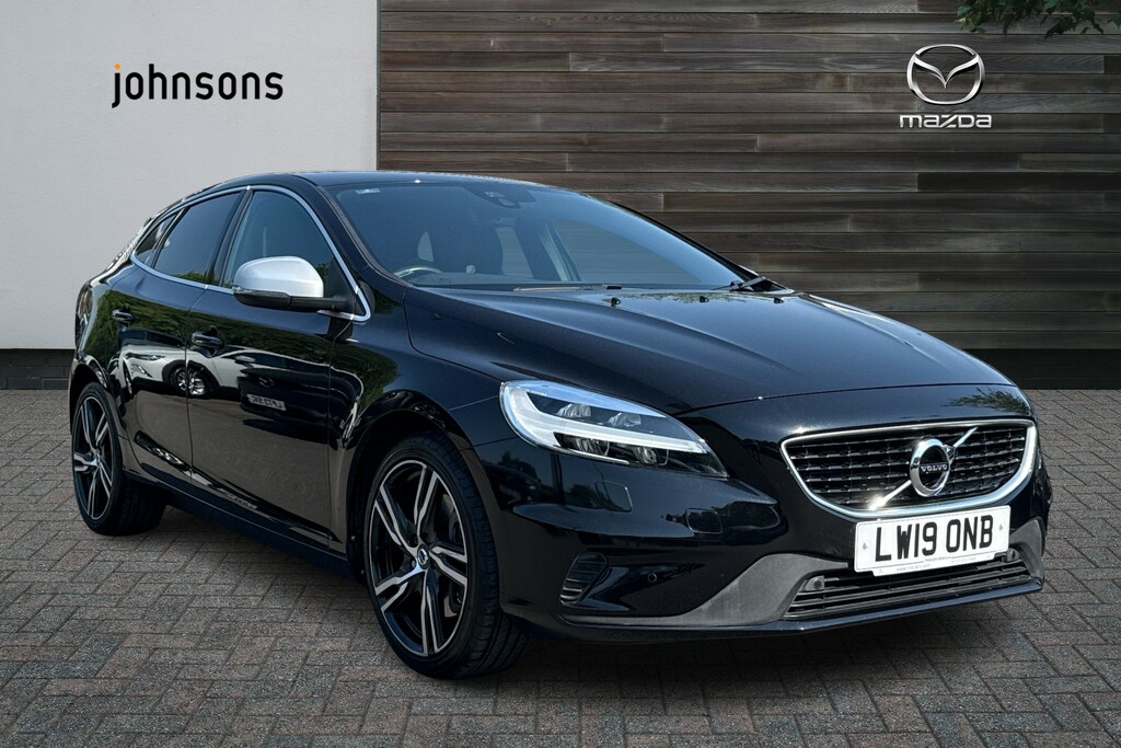 Volvo V40 T3 152 R Design Edition Geartronic Black