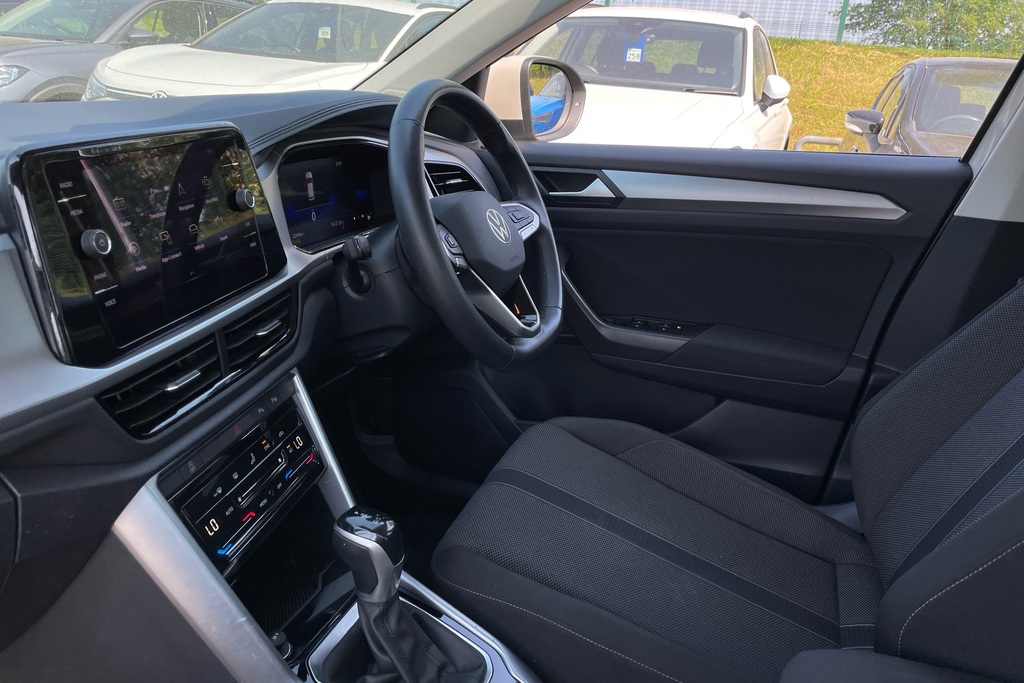 Volkswagen T-Roc 1.5 Tsi Life Dsg MK24LYP Grey #2