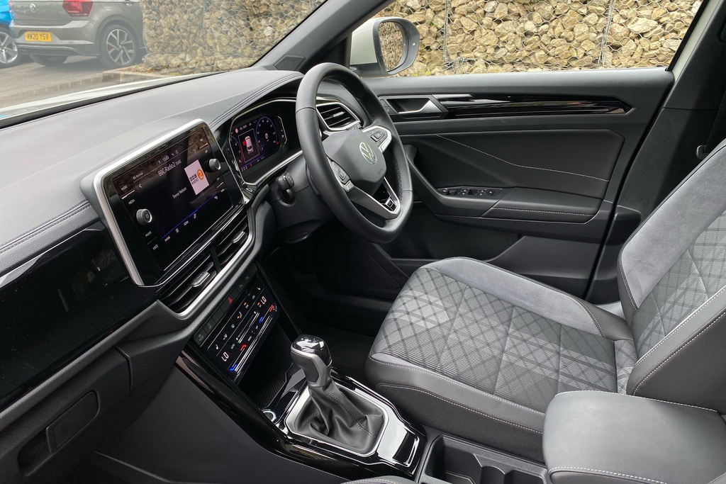 Volkswagen T-Roc 1.5 Tsi R-line Dsg MK74DZZ Grey #2