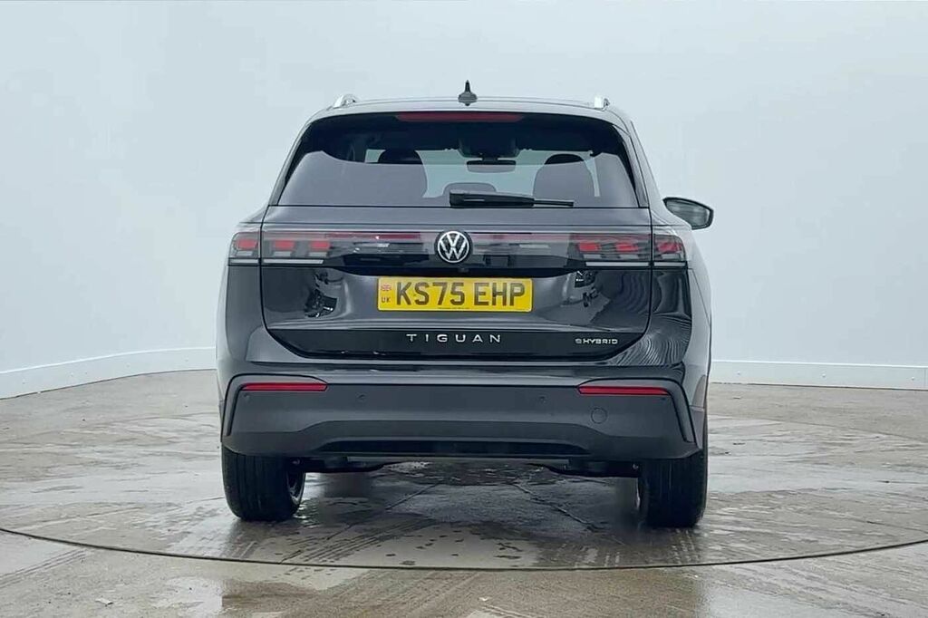 Volkswagen Tiguan 1.5 Tsi Ehybrid Match Dsg KS75EHP Black #5