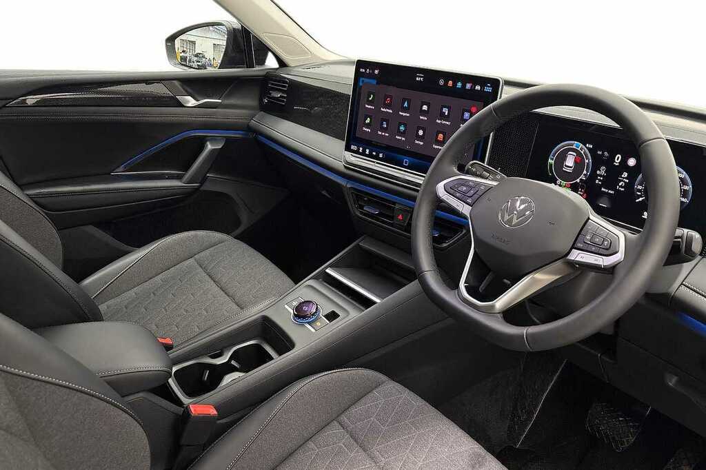 Volkswagen Tiguan 1.5 Tsi Ehybrid Match Dsg KS75EHP Black #4