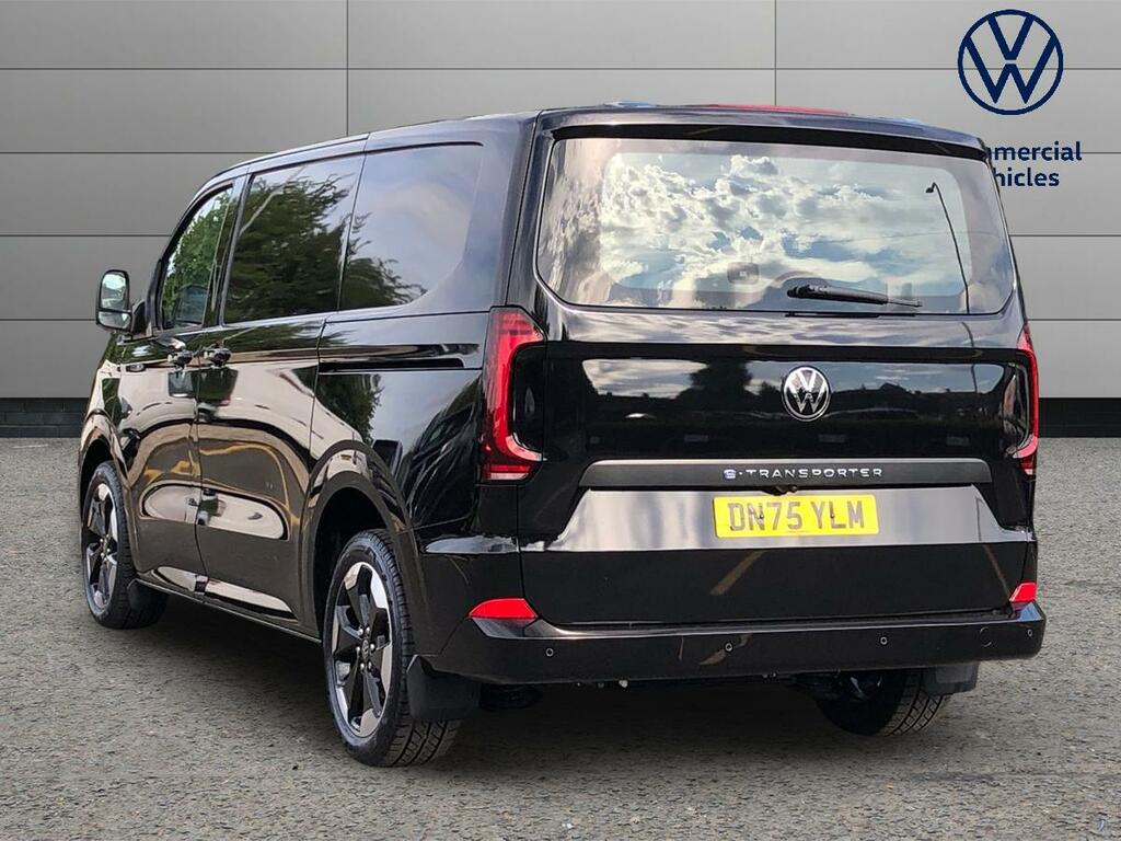 Volkswagen E-Transporter 160Kw 65Kwh Commerce Pro Van DN75YLM Black #2