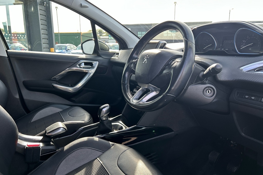 Peugeot 2008 1.2 Puretech Allure Start Stop Grey #6