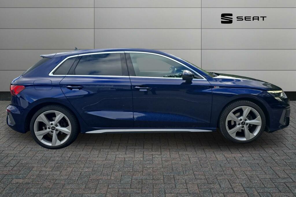 Audi A3 35 Tfsi S Line PF23FTV Blue #4