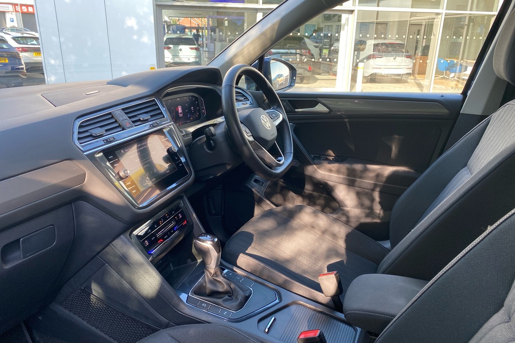 Volkswagen Tiguan Allspace 1.5 Tsi Life Dsg DN23MXP Blue #2