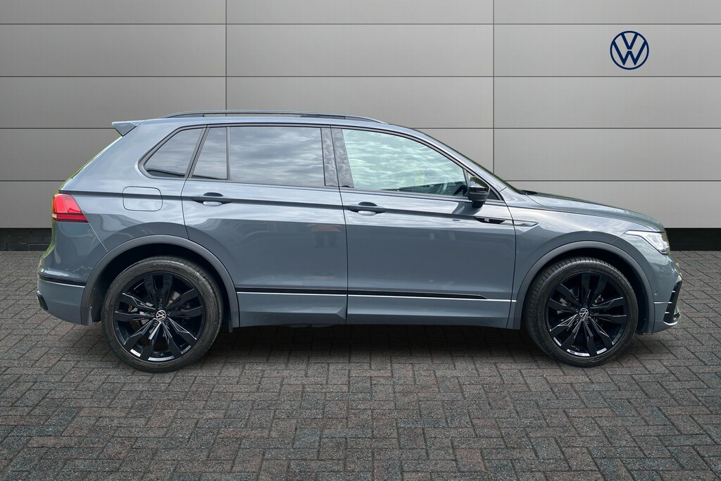 Volkswagen Tiguan 1.5 Tsi 150 Black Edition Dsg YG24VNA Grey #4