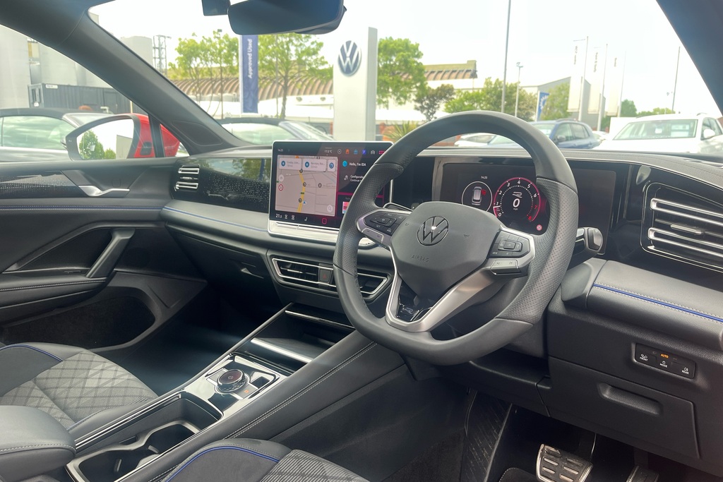Volkswagen Tiguan 1.5 Etsi 150 R-line Dsg PK75NJX Red #6
