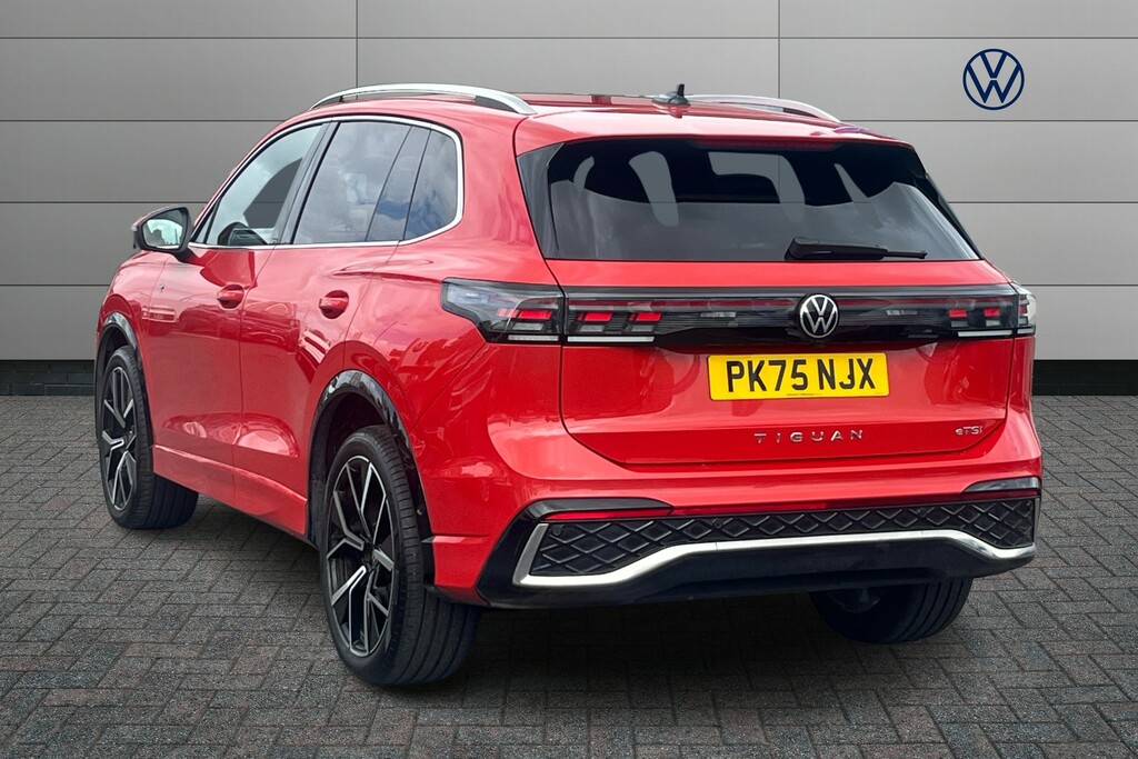 Volkswagen Tiguan 1.5 Etsi 150 R-line Dsg PK75NJX Red #3