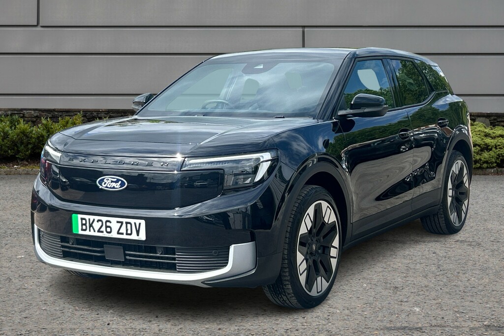 Ford Explorer Premium Black #5