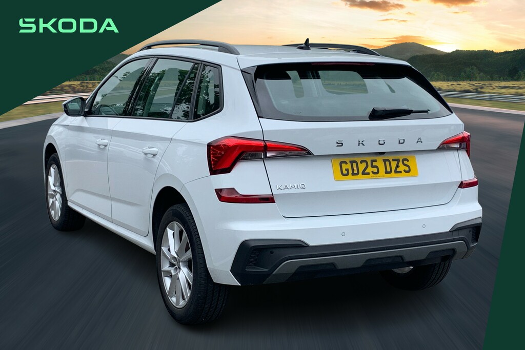 Skoda Kamiq 1.0 Tsi 95 Se Edition GD25DZS White #3
