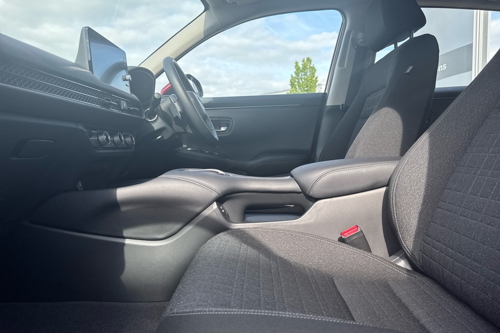 Honda Zr-V 2.0 Ehev Elegance Cvt RF25BGE Red #6