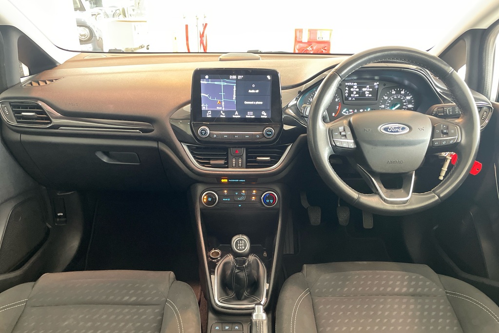 Ford Fiesta 1.1 Zetec Navigation BF19XOK Silver #3