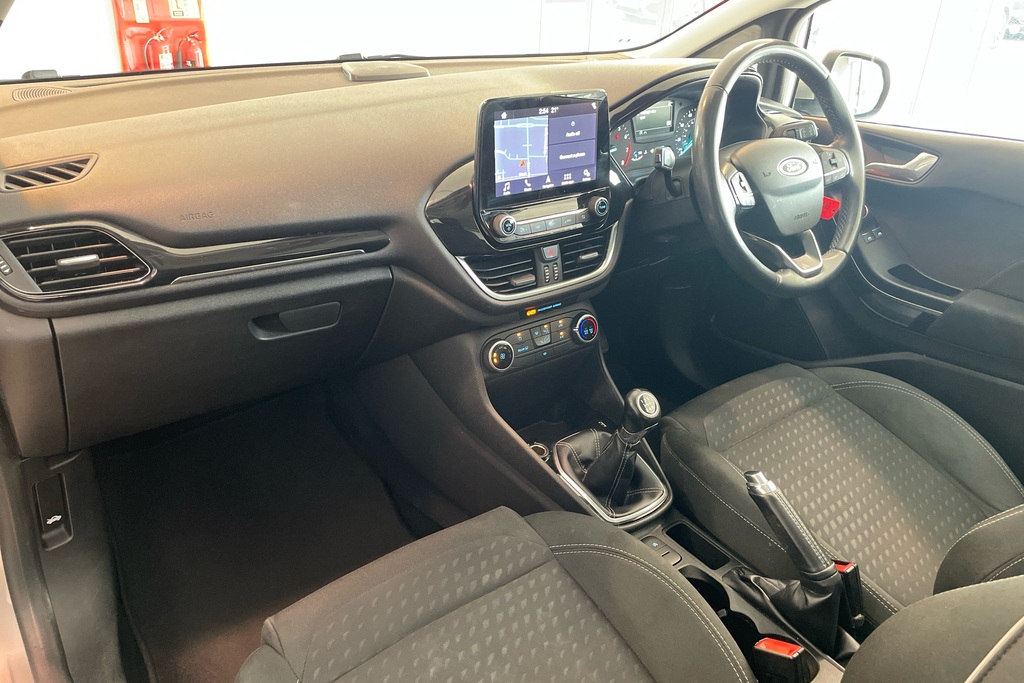Ford Fiesta 1.1 Zetec Navigation BF19XOK Silver #6