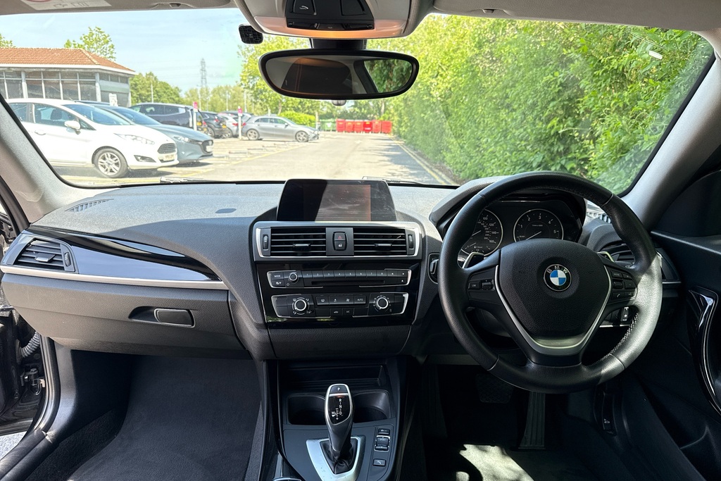 BMW 2 Series 220D 190 Sport Nav Step RJ66JUC Black #3