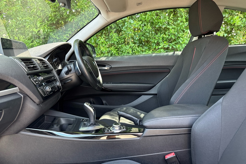 BMW 2 Series 220D 190 Sport Nav Step RJ66JUC Black #6