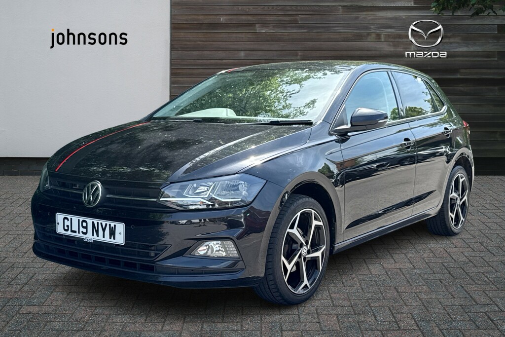 Volkswagen Polo 1.0 Tsi 95 Beats Dsg GL19NYW Black #4