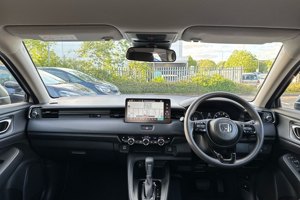 Honda Hr-V 1.5 Ehev Elegance Cvt PX24VHF White #3