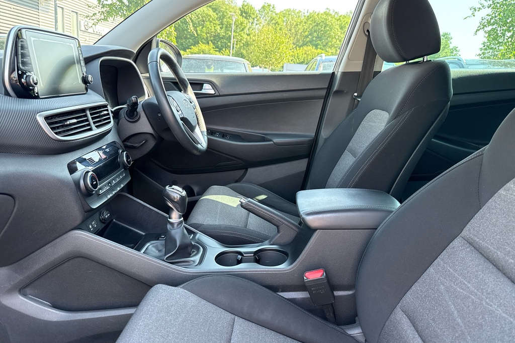 Hyundai Tucson 1.6 Gdi Se Nav 2Wd DV19UCP Grey #6