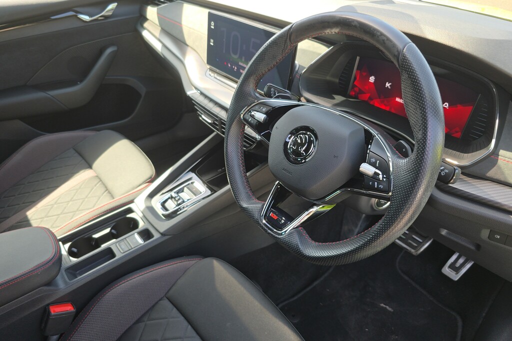 Skoda Octavia 2.0 Tsi Vrs Dsg Green #6