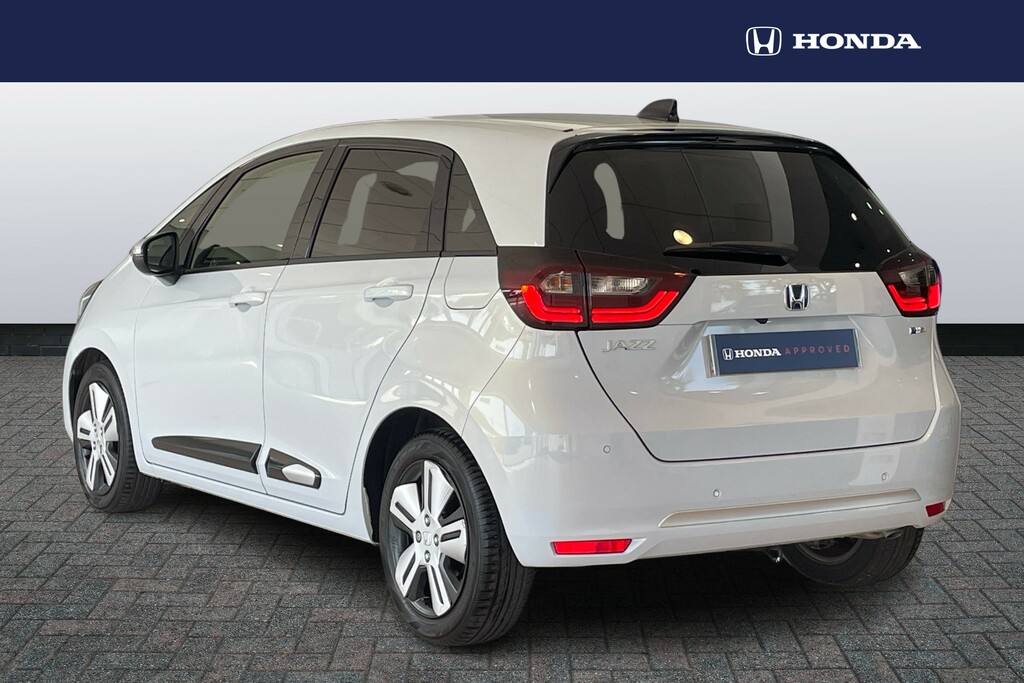 Honda Jazz 1.5 I-mmd Hybrid Ex Ecvt White #2