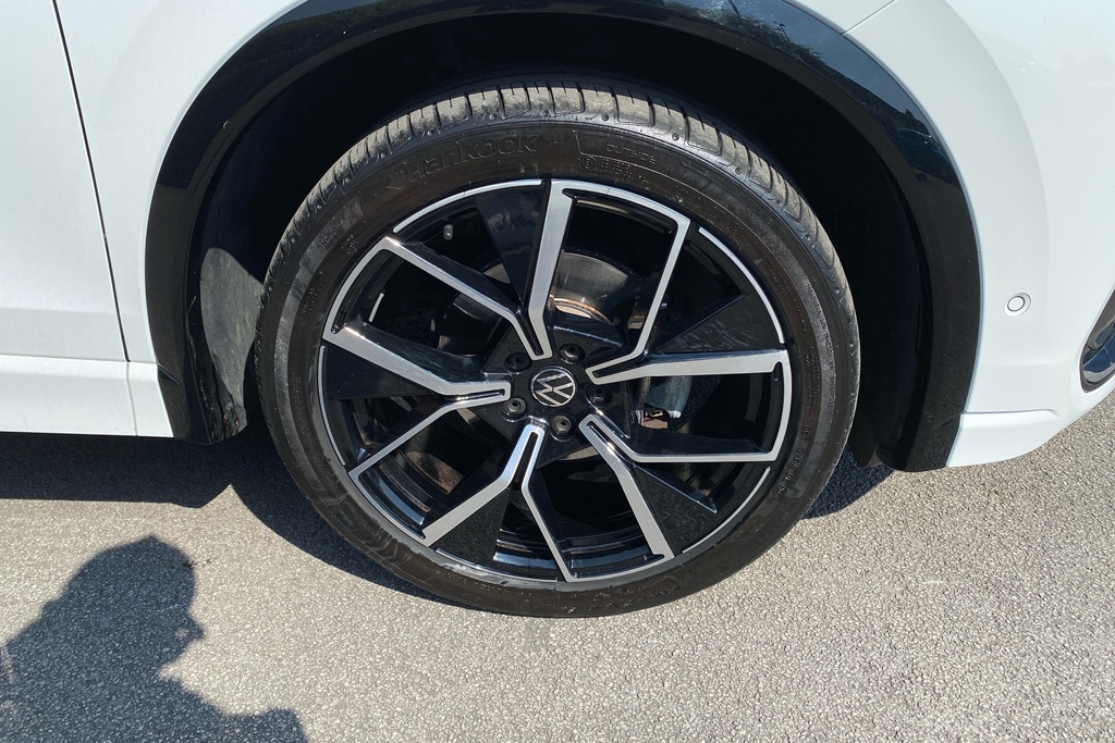 Volkswagen Tiguan 1.5 Etsi 150 R-line Dsg MW24YZK White #5