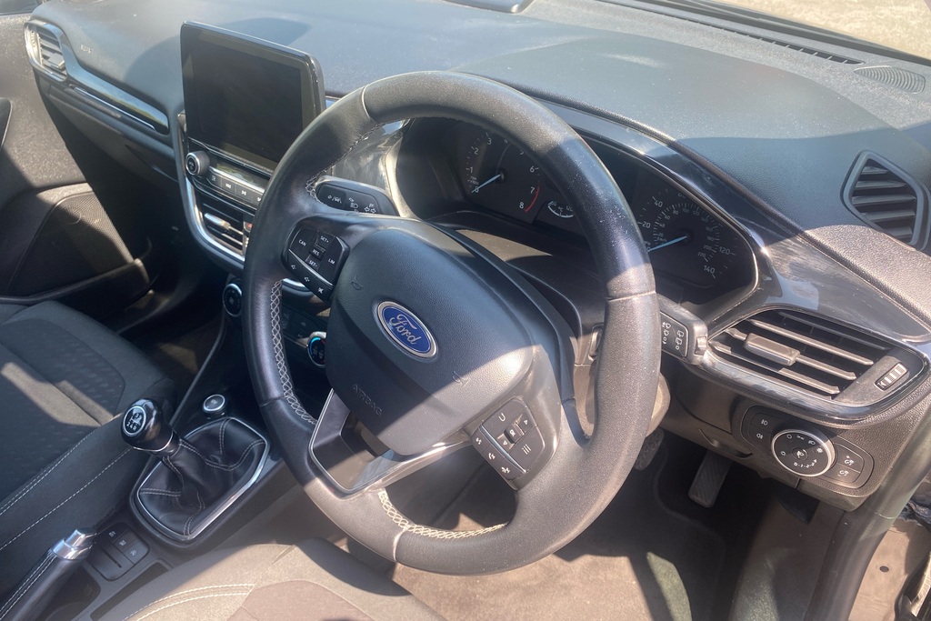 Ford Fiesta Zetec BG19WDF Grey #4