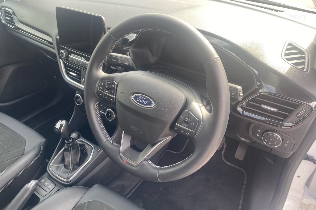 Ford Fiesta Titanium X KS23AKN White #4