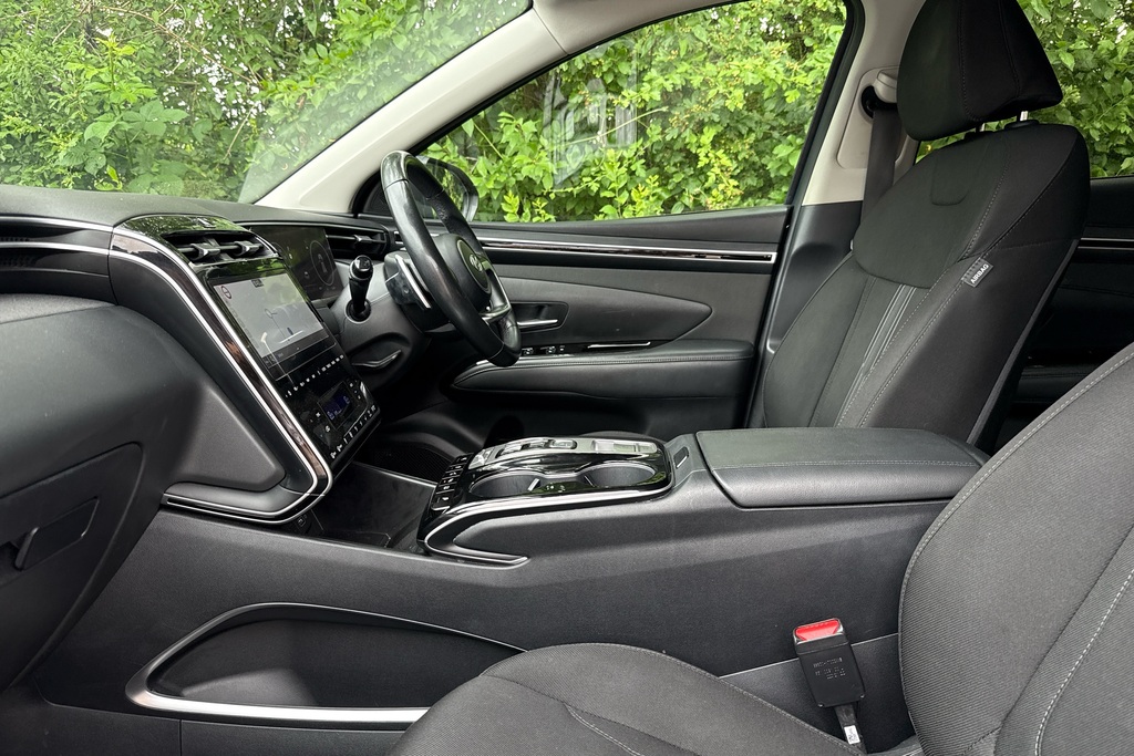 Hyundai Tucson T-gdi Premium YT22JGO  #6