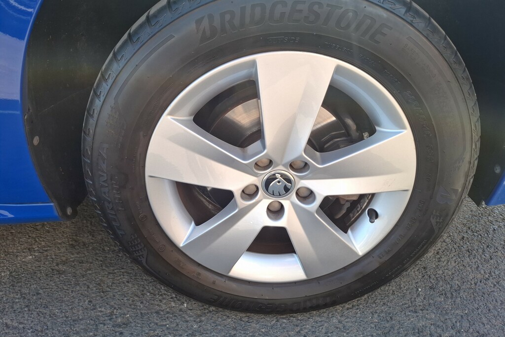 Skoda Kamiq 1.0 Tsi 95 S Blue #5