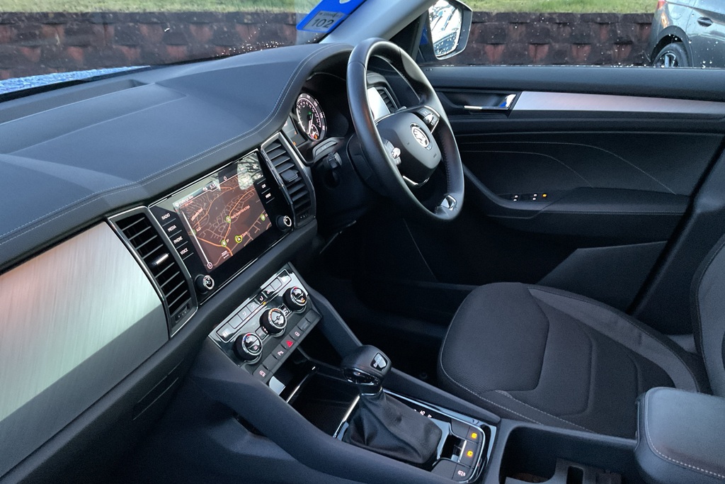 Skoda Kodiaq 2.0 Tdi Se Drive Dsg YE22DMV Blue #2