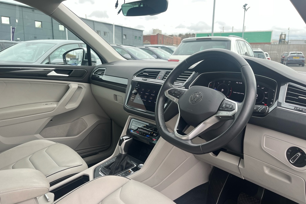 Volkswagen Tiguan 2.0 Tdi 200 4Motion Elegance Dsg KN71LYH Silver #6