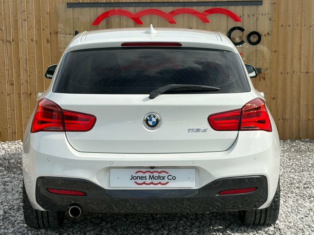 BMW 1 Series 2L M Sport White #5