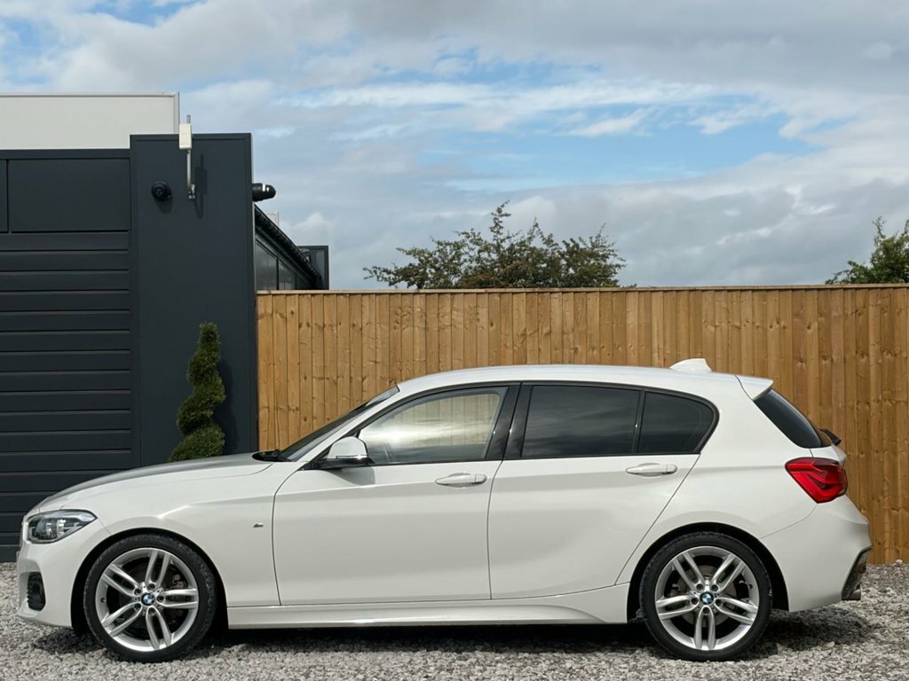 BMW 1 Series 2L M Sport White #4