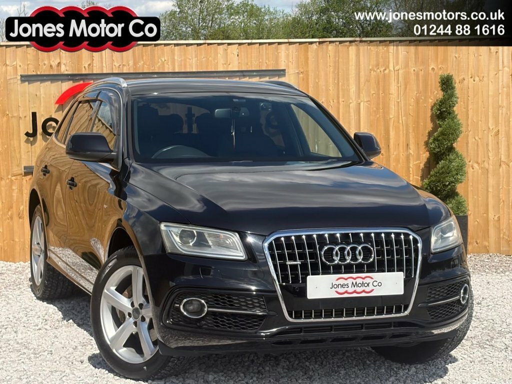 Audi Q5 2L S Line Plus Black