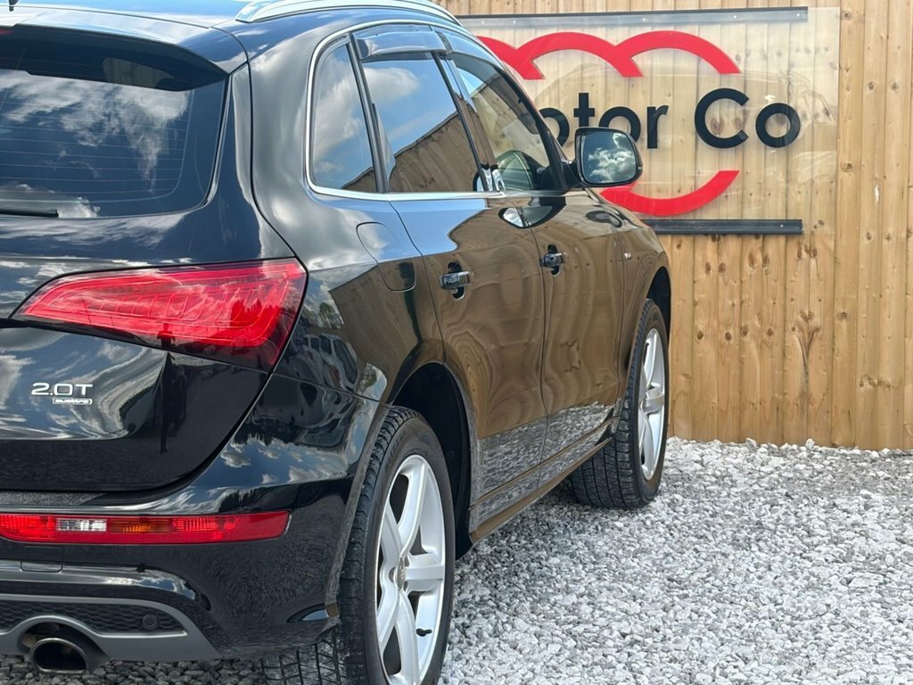 Audi Q5 2L S Line Plus Black #6