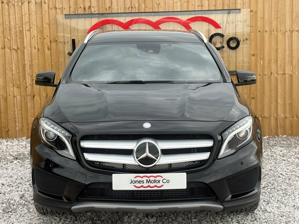 Mercedes-Benz GLA Class 1.6L Urban Edition LR64CMJ Black #2