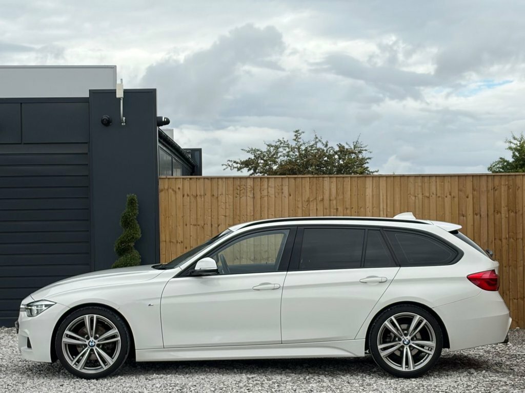 BMW 3 Series 2L M Sport DH16CJM White #4