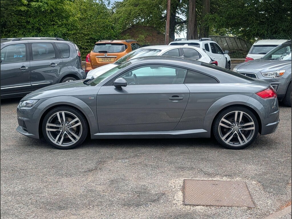 Audi TT 2.0 Tfsi S Line Euro 6 Ss RJ65KUV Grey #4