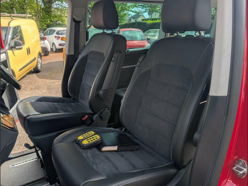 Volkswagen Caravelle 2.0 Bitdi Bluemotion Tech Executive Dsg Euro 6 S Red #4