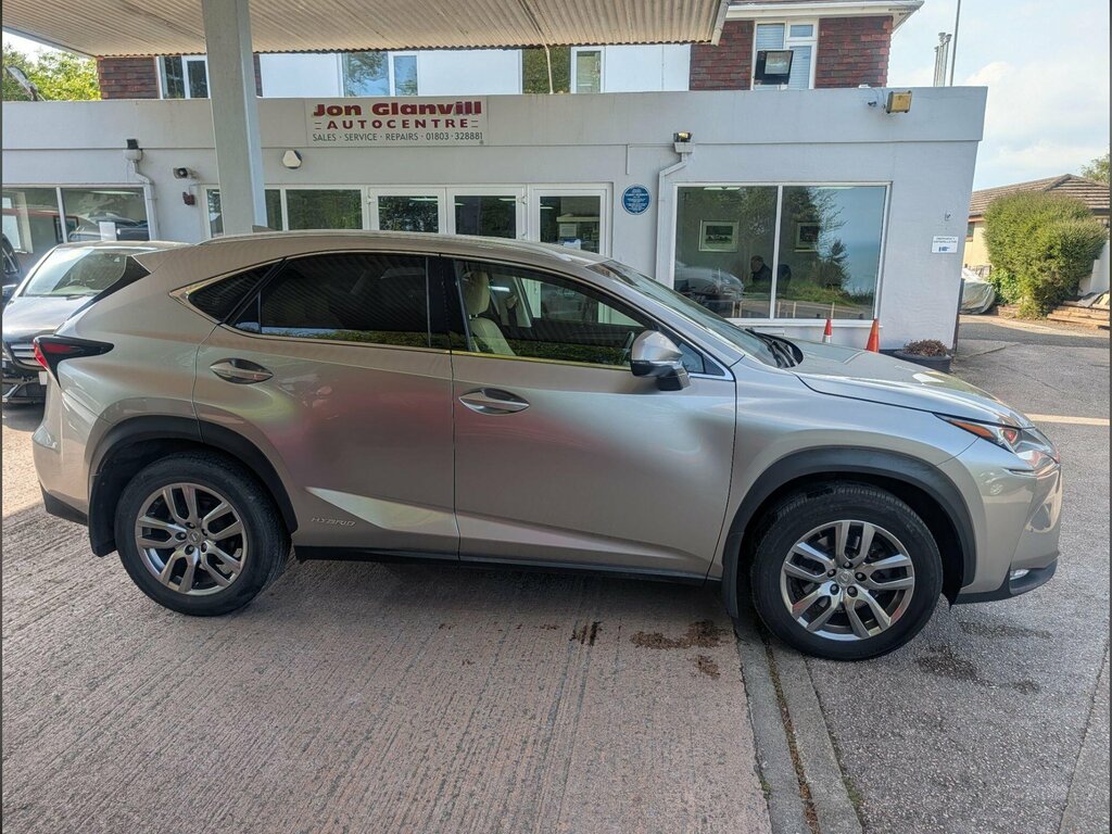 Lexus NX 2.5 300H Luxury E-cvt 4Wd Euro 6 Ss FN67BVK Silver #6