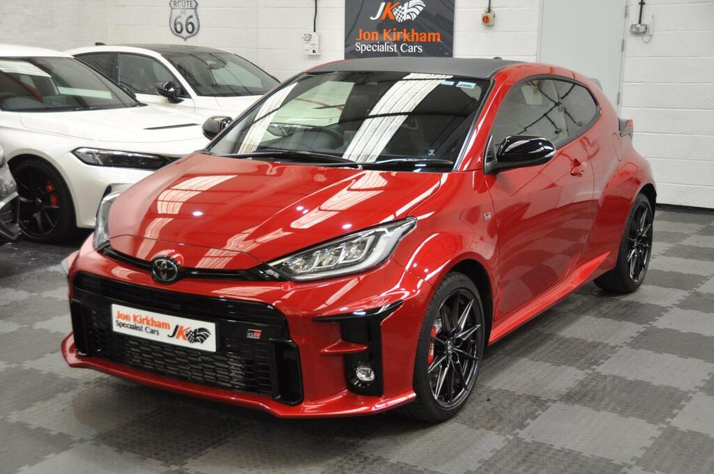 Toyota Yaris Hatchback 1.6T Gr Circuit Awd Euro 6 202272 Red