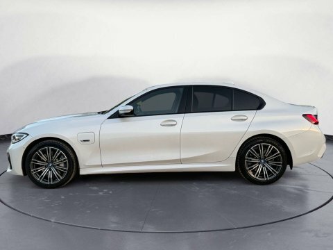 BMW 3 Series 2.0 330E M LR71YFM White #2